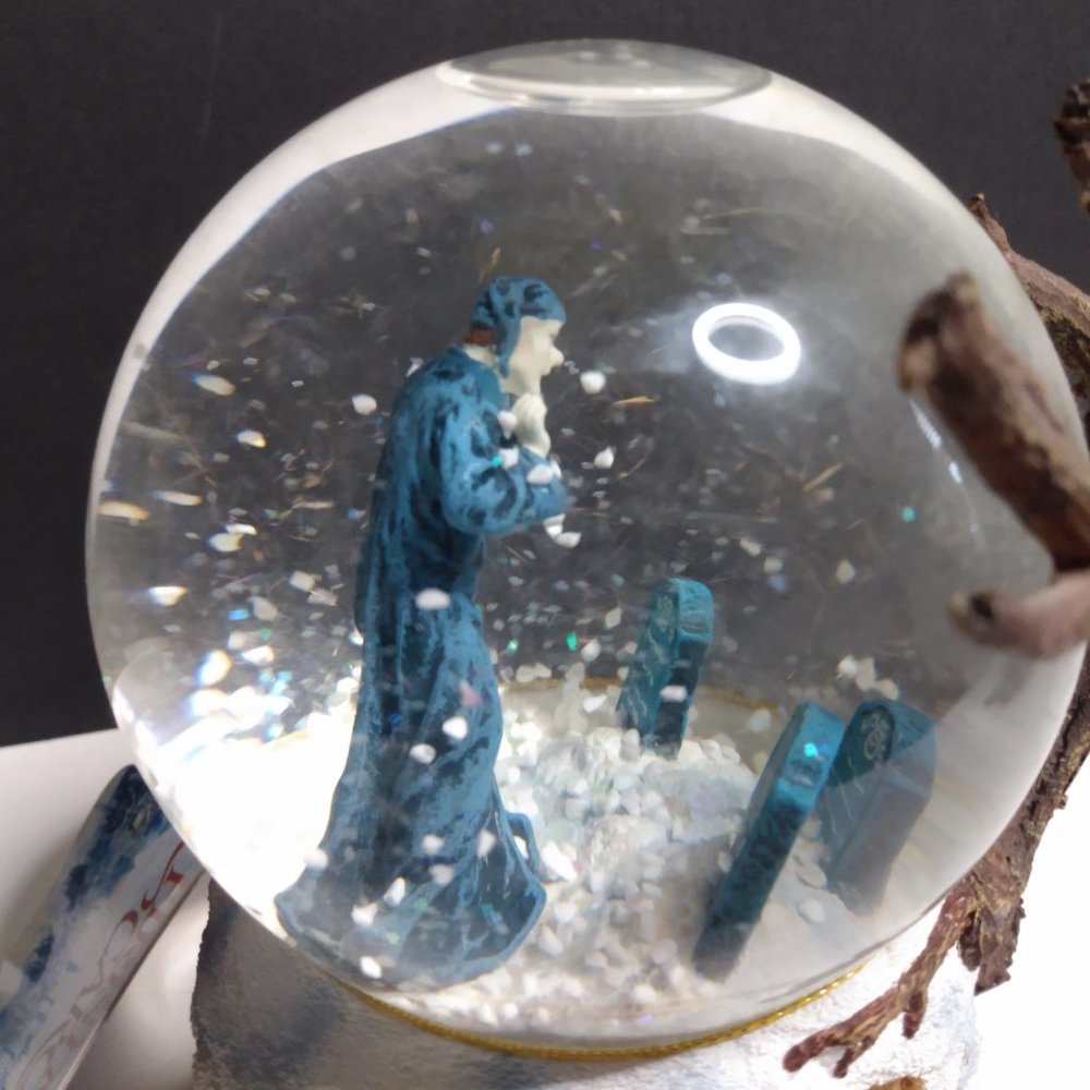 Disney's A Christmas Carol Musical Snowglobe Ghost Of Christmas Yet To Come - Picture 6 of 8